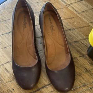 Naturalizer Natural Soul women’s dark brown wedge slip on leather shoes 9m